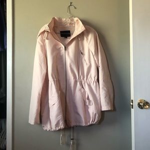 Drawstring cost with hood